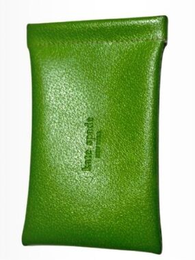 Kate Spade Vibrant Green Leather
Sunglasses Case - Stylish &
Protective